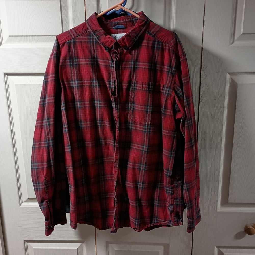 Columbia Red Casual Button Down Shirt